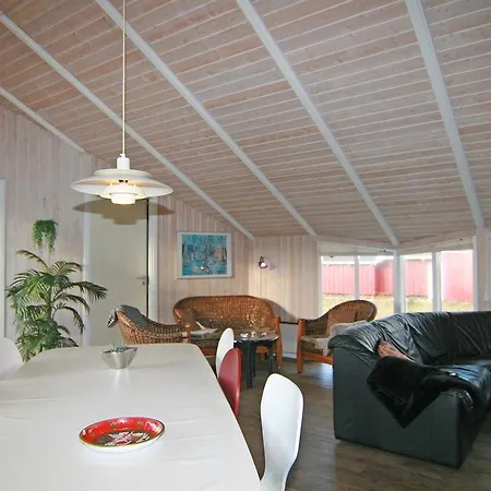 Holiday home Holiday Norges E- 3233 *